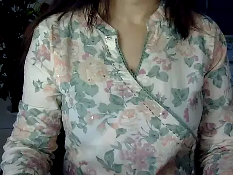 Rumi cute online show from March 1, 2026, 3:34 pm