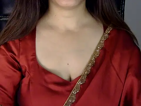 Rumi cute online show from November 30, 2025, 2:07 pm