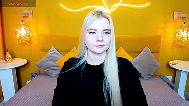 RuthBryant online show from January 13, 2026, 12:36 am