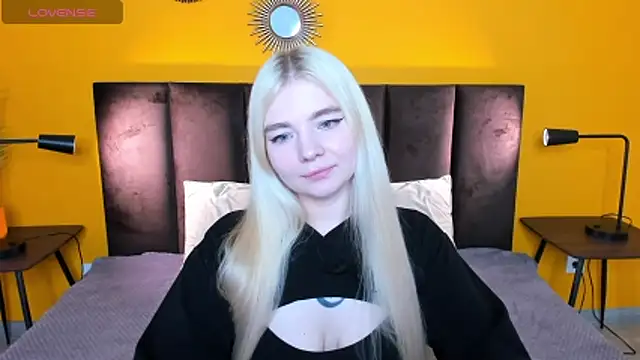 RuthBryant online show from October 14, 2025, 8:15 am