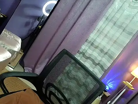 Snapshot of _SweetSofialove chatting on February 9, 2026, 8:29 pm SweetSofialove online show from February 9, 2026, 8:29 pm