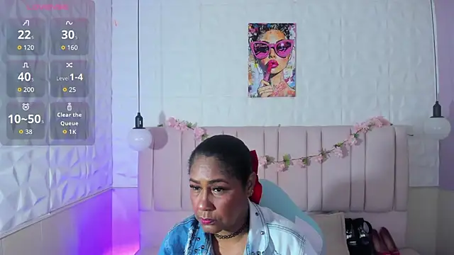 Snapshot of mya_blaze chatting on November 28, 2025, 12:38 pm mya blaze online show from November 28, 2025, 12:38 pm