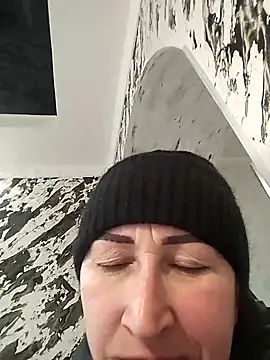 Funny Karina online show from February 25, 2026, 11:21 am