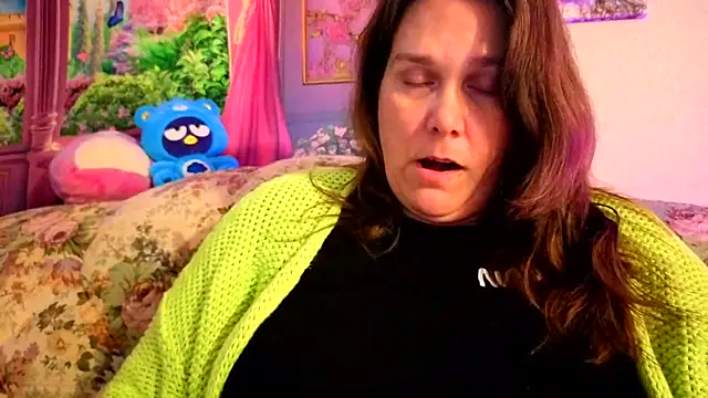 Princess  Kitty   online show from November 30, 2025, 10:54 pm