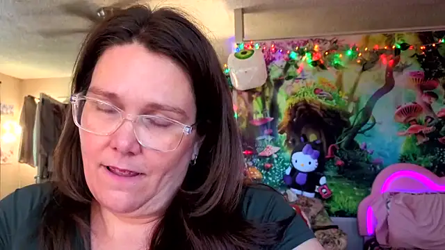 Snapshot of Princess__Kitty__ chatting on February 10, 2026, 8:19 pm Princess Kitty online show from February 10, 2026, 8:19 pm