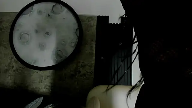 Lucy-23 online show from April 24, 2026, 4:14 am