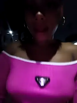 Snapshot of Mia-sensual chatting on November 25, 2025, 1:50 am Mia-sensual online show from November 25, 2025, 1:50 am