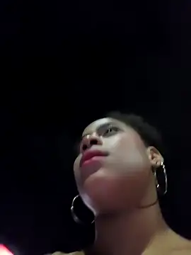 Snapshot of Mia-sensual chatting on November 22, 2025, 3:38 am Mia-sensual online show from November 22, 2025, 3:38 am