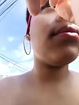 Snapshot of Mia-sensual chatting on November 8, 2025, 7:06 pm Mia-sensual online show from November 8, 2025, 7:06 pm