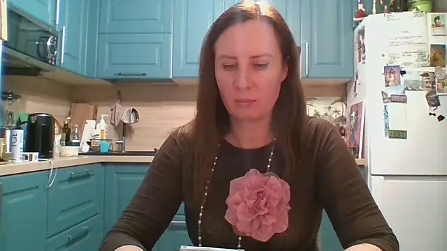 ALICAINWONDERLAND online show from February 27, 2026, 5:46 pm