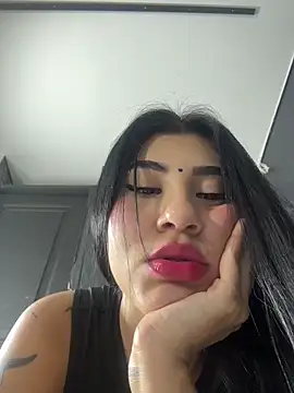 MegganLuna1 online show from November 25, 2025, 12:55 am