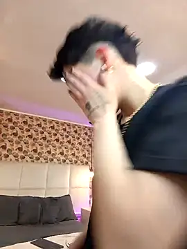 SpencerMontgomery online show from September 30, 2025, 7:20 pm