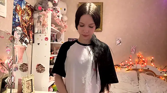 AxyKitten online show from November 13, 2025, 3:49 pm