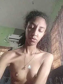 Snapshot of samyy_carrinton chatting on October 1, 2025, 10:52 am samyy carrinton online show from October 1, 2025, 10:52 am