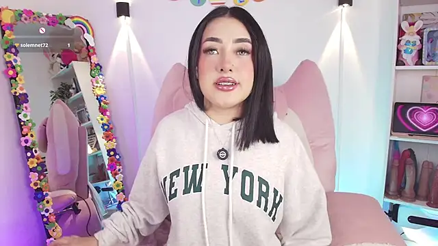 justonecute online show from April 7, 2026, 11:50 pm