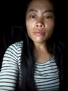 Snapshot of CoMay003 chatting on October 12, 2025, 7:37 pm CoMay003 online show from October 12, 2025, 7:37 pm