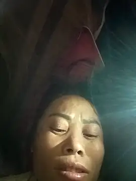 Snapshot of CoMay003 chatting on November 27, 2025, 7:58 pm CoMay003 online show from November 27, 2025, 7:58 pm