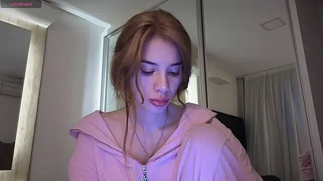 xxessx online show from October 23, 2025, 10:08 pm