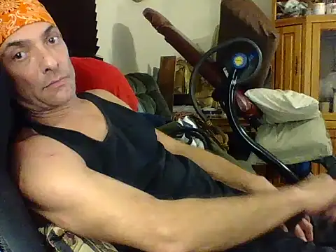 dicinyou80 online show from November 23, 2025, 11:59 pm