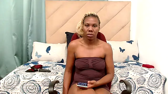 XXBUBBLYBARBIEXX online show from November 19, 2025, 6:02 am