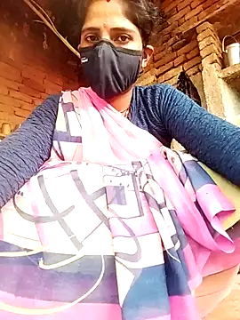 Snapshot of MISS-KAYA chatting on November 1, 2025, 10:31 am MISS-KAYA online show from November 1, 2025, 10:31 am