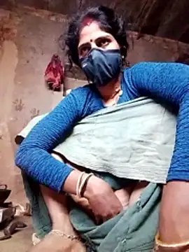 Snapshot of MISS-KAYA chatting on October 15, 2025, 8:28 pm MISS-KAYA online show from October 15, 2025, 8:28 pm