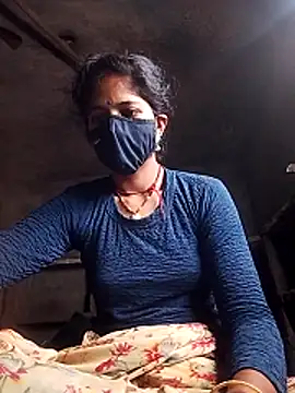 Snapshot of MISS-KAYA chatting on October 28, 2025, 11:47 pm MISS-KAYA online show from October 28, 2025, 11:47 pm