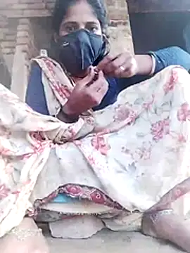 Snapshot of MISS-KAYA chatting on November 27, 2025, 9:54 am MISS-KAYA online show from November 27, 2025, 9:54 am