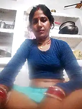 MISS-KAYA online show from July 9, 2026, 4:39 pm