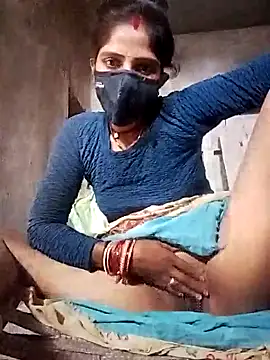 Snapshot of MISS-KAYA chatting on November 18, 2025, 8:17 am MISS-KAYA online show from November 18, 2025, 8:17 am