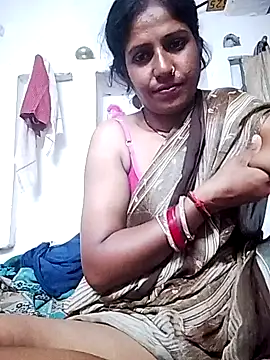 MISS-KAYA online show from July 26, 2026, 8:49 pm