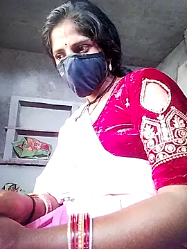 Snapshot of MISS-KAYA chatting on November 14, 2025, 8:40 am MISS-KAYA online show from November 14, 2025, 8:40 am