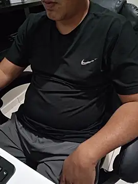 Carloskasado online show from October 22, 2025, 11:36 pm