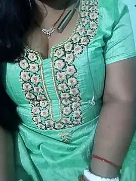 Snapshot of Anjali-bhabhi chatting on March 20, 2026, 6:09 pm Anjali-bhabhi online show from March 20, 2026, 6:09 pm