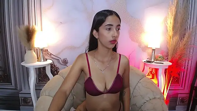 Snapshot of MilkyLally chatting on November 13, 2025, 11:25 am MilkyLally online show from November 13, 2025, 11:25 am