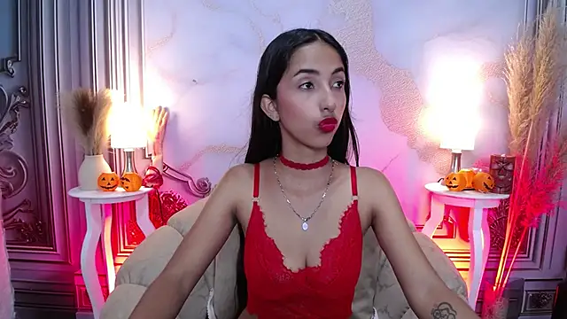 Snapshot of MilkyLally chatting on October 27, 2025, 12:17 pm MilkyLally online show from October 27, 2025, 12:17 pm