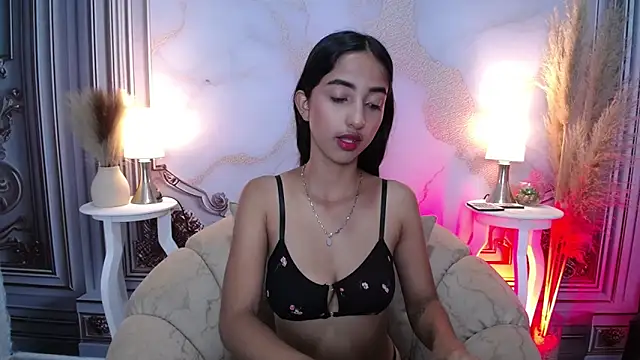 Snapshot of MilkyLally chatting on November 10, 2025, 12:10 pm MilkyLally online show from November 10, 2025, 12:10 pm