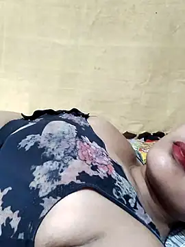 Snapshot of spicysuhana chatting on May 15, 2026, 6:39 pm spicysuhana online show from May 15, 2026, 6:39 pm