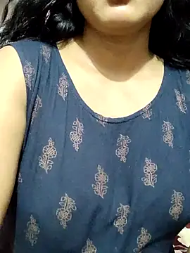 Snapshot of spicysuhana chatting on June 7, 2026, 5:40 pm spicysuhana online show from June 7, 2026, 5:40 pm