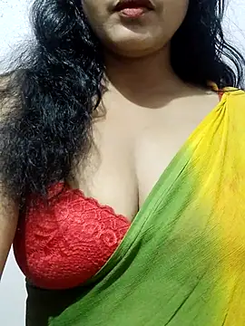 Snapshot of spicysuhana chatting on May 2, 2026, 5:56 am spicysuhana online show from May 2, 2026, 5:56 am