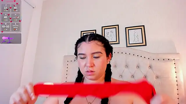 cristhi esterling online show from January 13, 2026, 12:53 pm