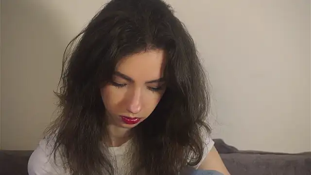 Snapshot of DeneenTurja chatting on October 30, 2025, 10:57 am DeneenTurja online show from October 30, 2025, 10:57 am