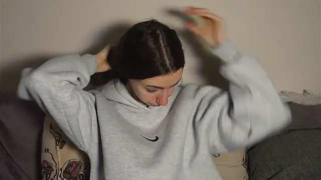 Snapshot of DeneenTurja chatting on November 6, 2025, 8:29 am DeneenTurja online show from November 6, 2025, 8:29 am