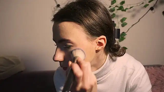 Snapshot of DeneenTurja chatting on November 20, 2025, 9:43 am DeneenTurja online show from November 20, 2025, 9:43 am