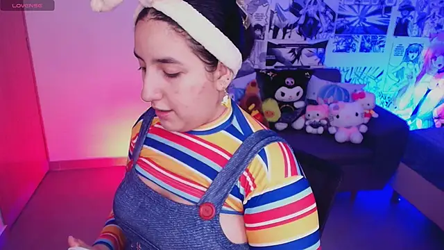 ambar lover online show from October 27, 2025, 8:32 pm