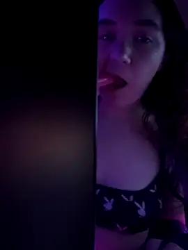 goddessmissmia online show from November 8, 2025, 5:22 am