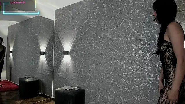 Snapshot of Miss_Charlottet chatting on October 17, 2025, 7:59 pm Miss Charlottet online show from October 17, 2025, 7:59 pm