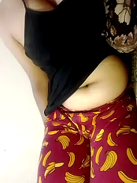 folazwina online show from September 14, 2025, 9:42 am