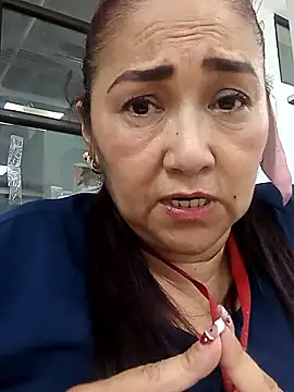 linda luna29 online show from January 13, 2026, 9:30 pm