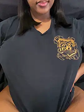 Sipsdoll online show from June 19, 2026, 8:09 am
